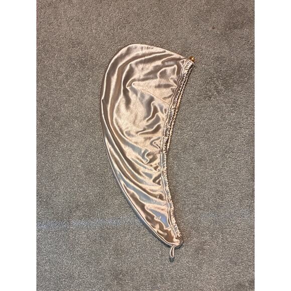 MUAVE Gold Satin Hair Bonnet / Sleep Cap – Silky Smooth Protection - Picture 2 of 3